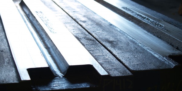 Blow-Bar-600x300.jpg